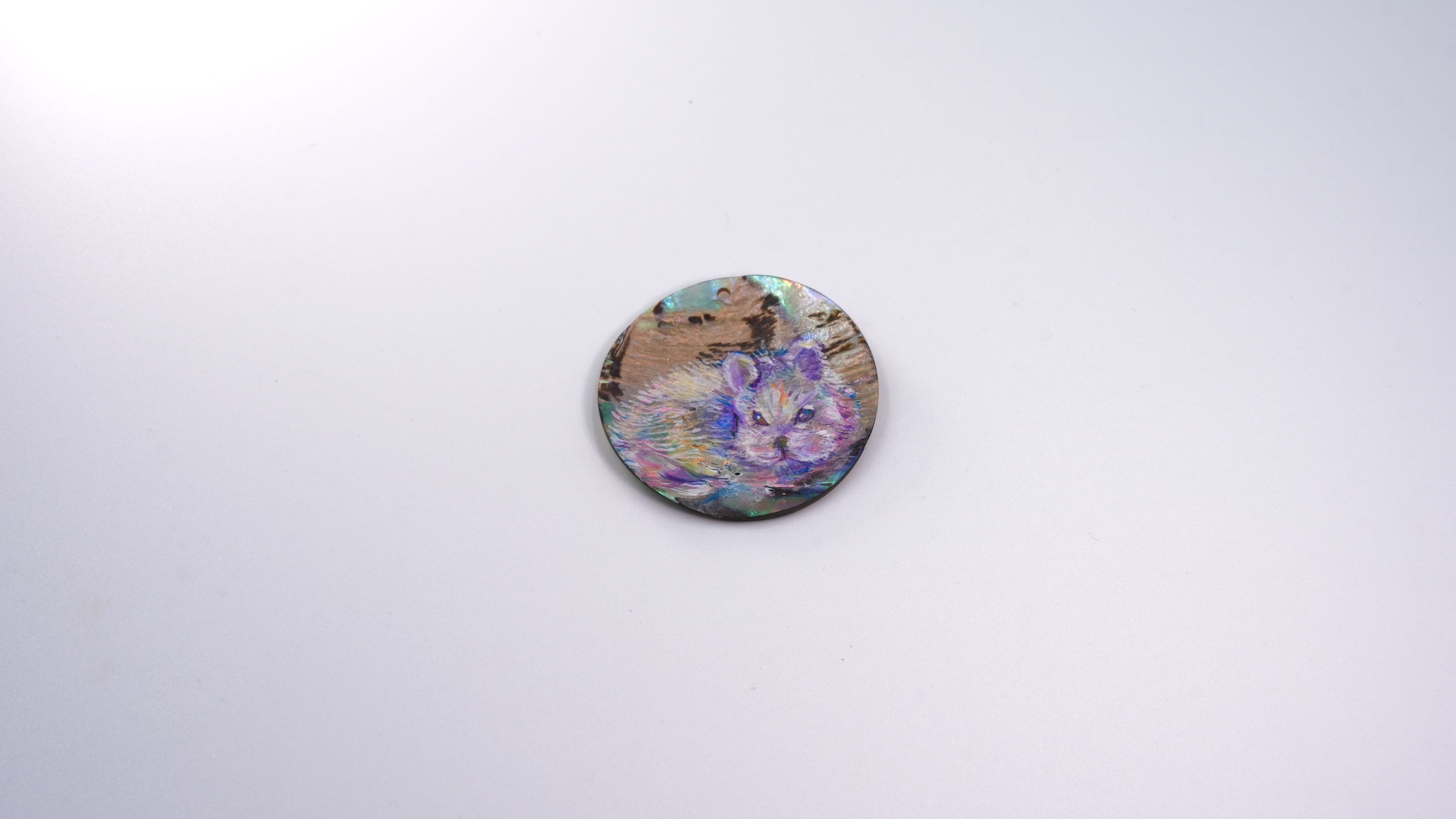 Hand-painted Norse Mythology Mother-of-Pearl Pendant（Ursa's Aurora: The Norse Mosaic Pendan）